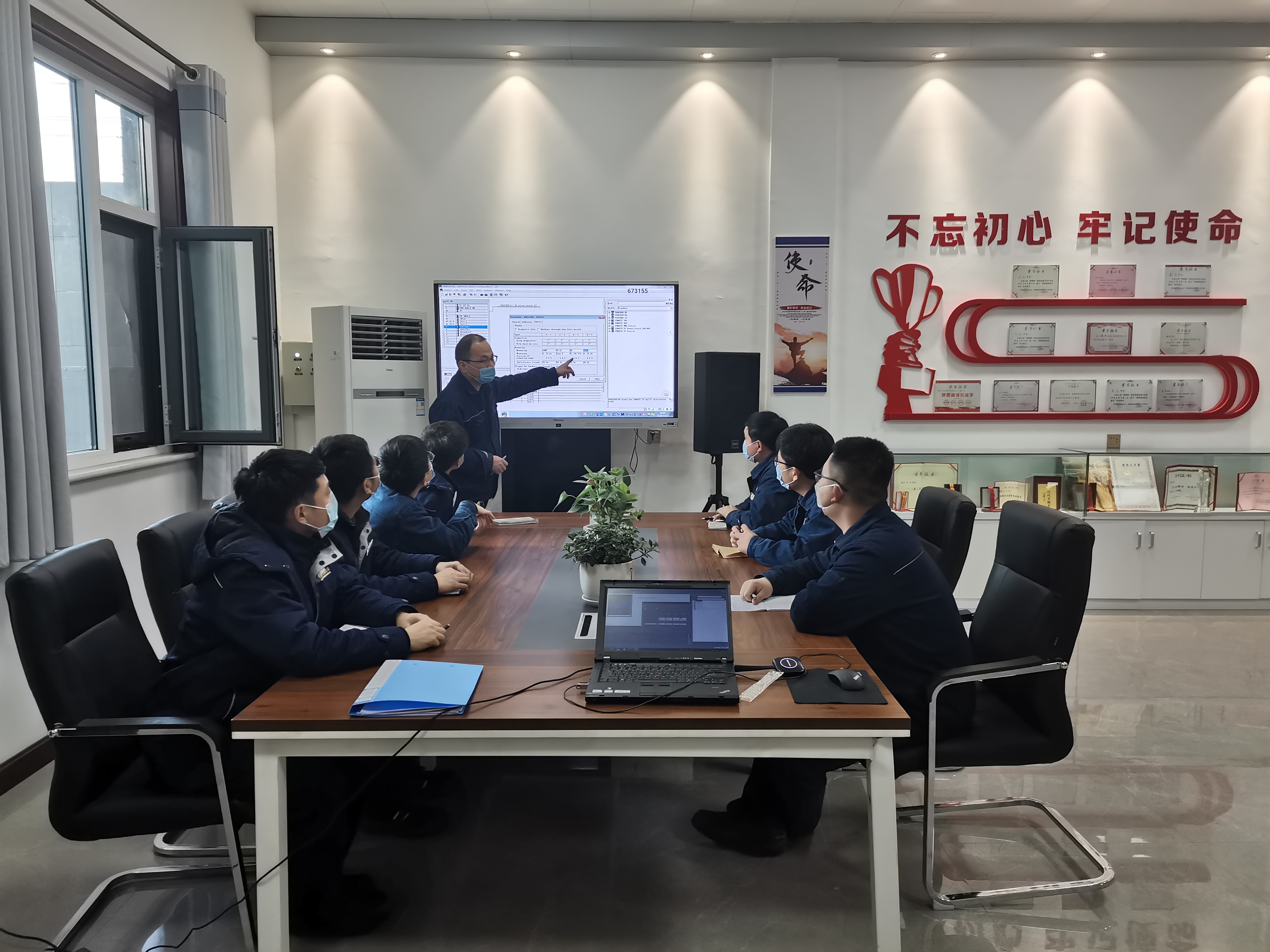 人才,讓創(chuàng)新的源泉活起來 人才,讓創(chuàng)新的源泉活起來