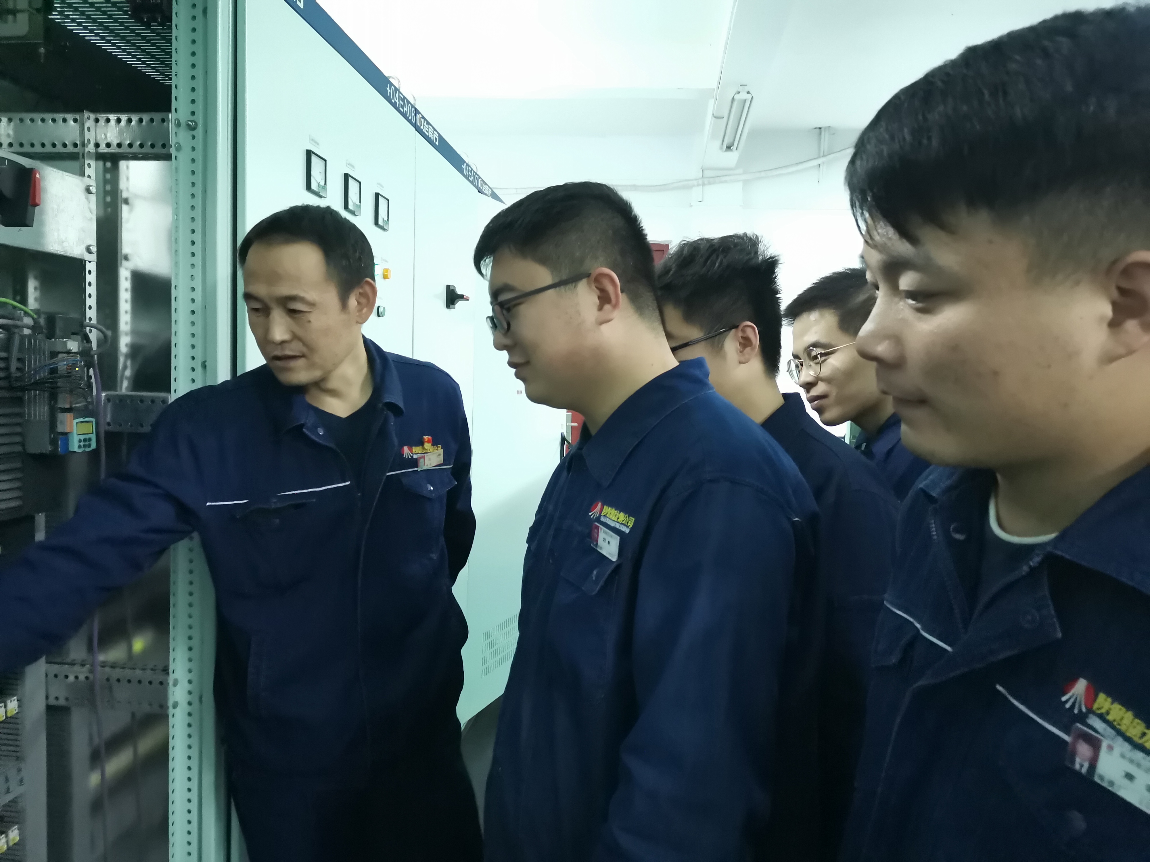 �p����ͽ�������m н����������䓳�