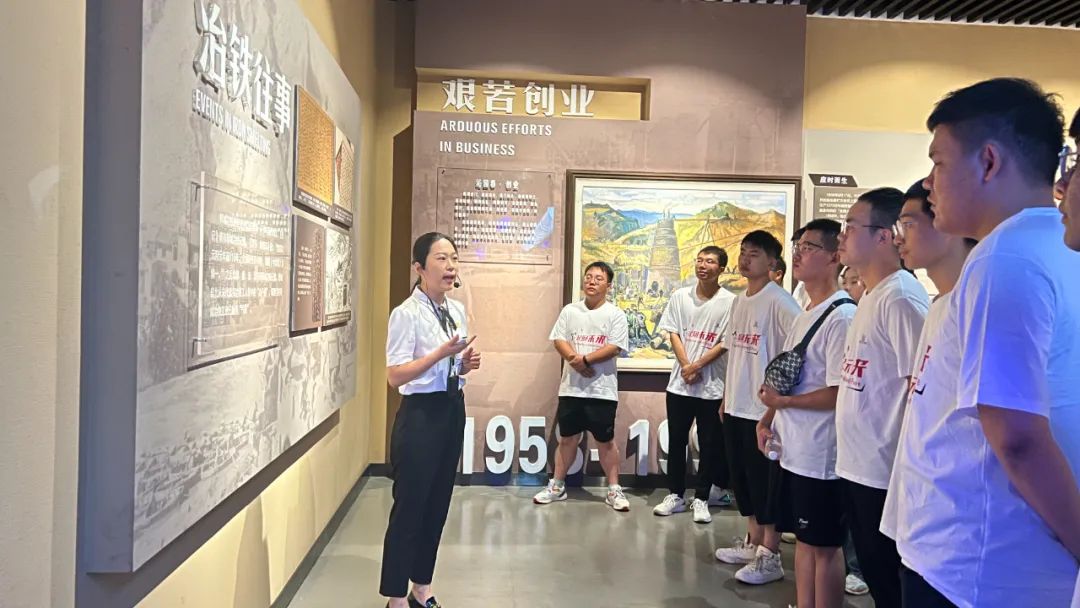 筑夢鋼鐵 一起向未來 ——龍鋼公司2022年新入職大學生迎新側記 筑夢鋼鐵 一起向未來 ——龍鋼公司2022年新入職大學生迎新側記