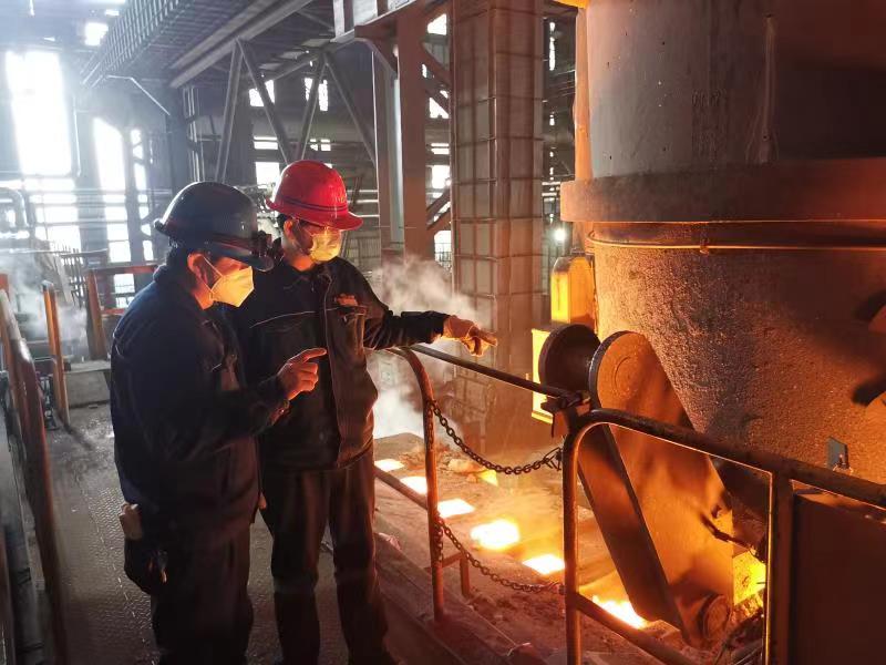 打造煉鋼專業“芯”科技 成就百年“禹龍”新口碑 打造煉鋼專業“芯”科技 成就百年“禹龍”新口碑