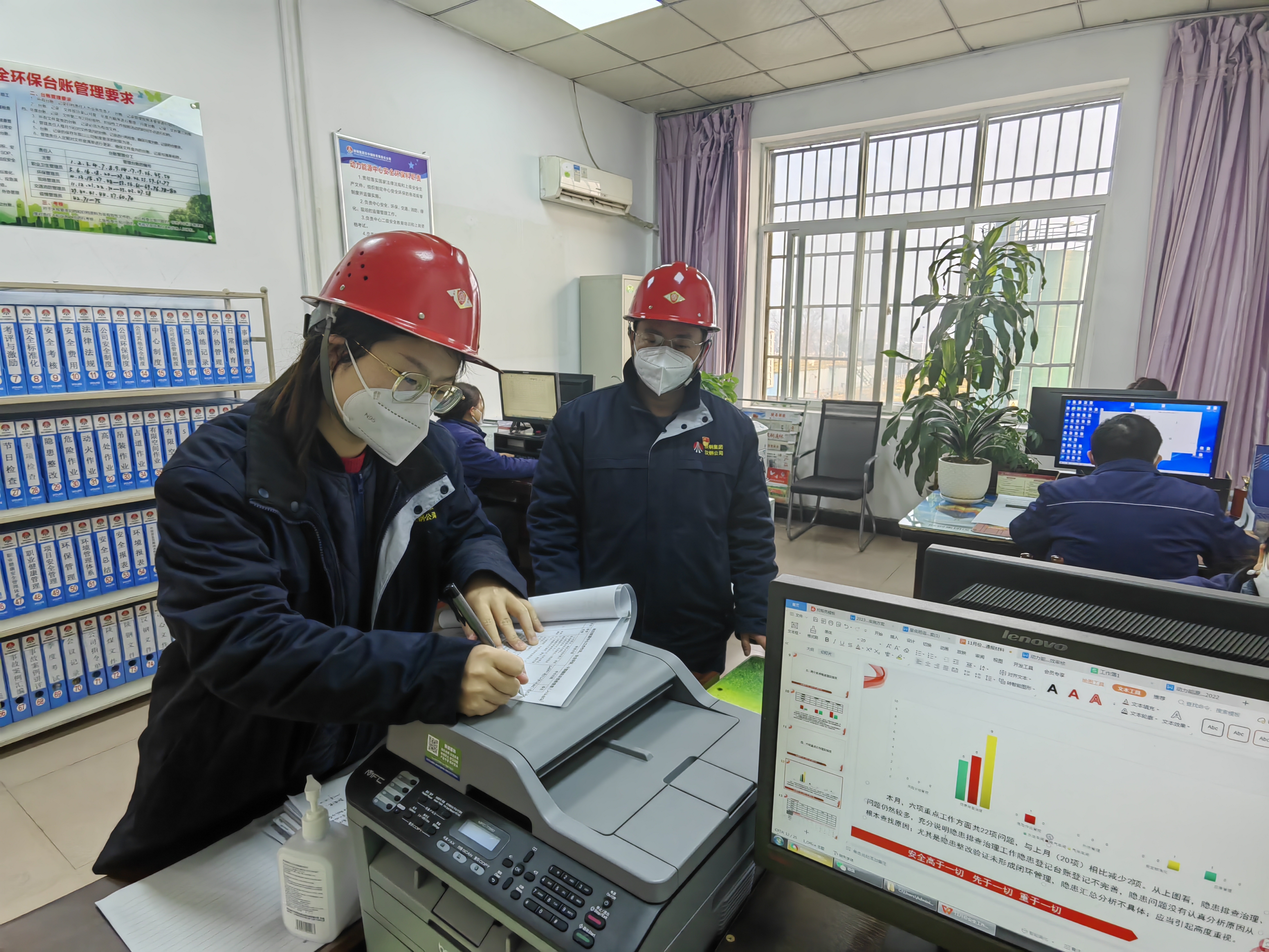 “精準(zhǔn)培植”讓青年人才“破土飄香” “精準(zhǔn)培植”讓青年人才“破土飄香”