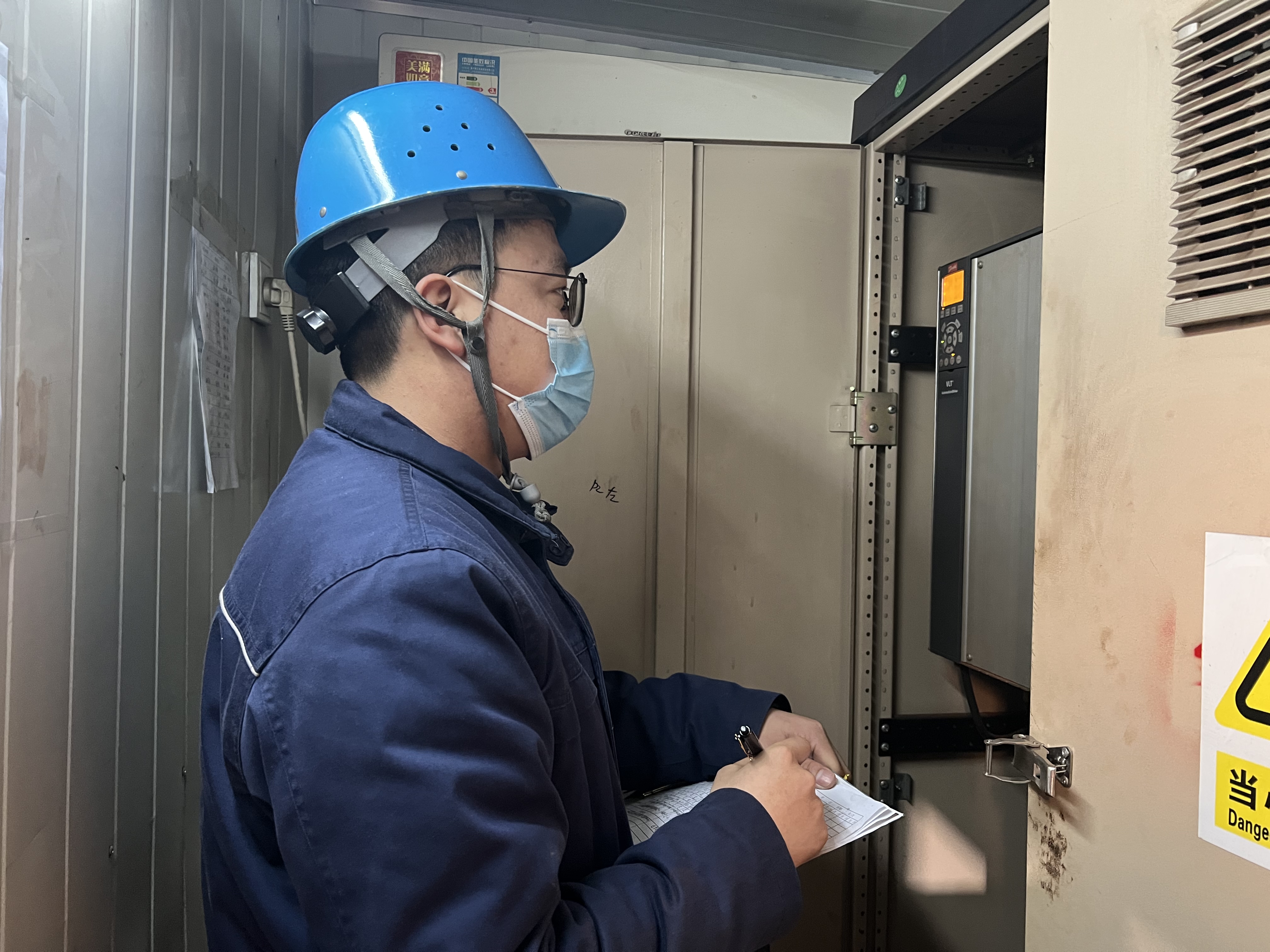 “精準(zhǔn)培植”讓青年人才“破土飄香” “精準(zhǔn)培植”讓青年人才“破土飄香”