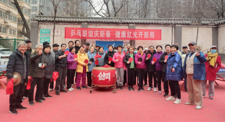 �����ډ���