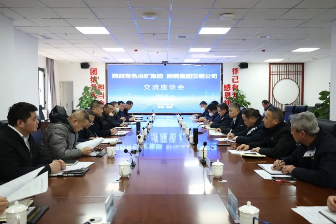 �����ɫұ�V���F�hί��ӛ�������L������һ�е��䓼��F�h䓹�˾������Մ