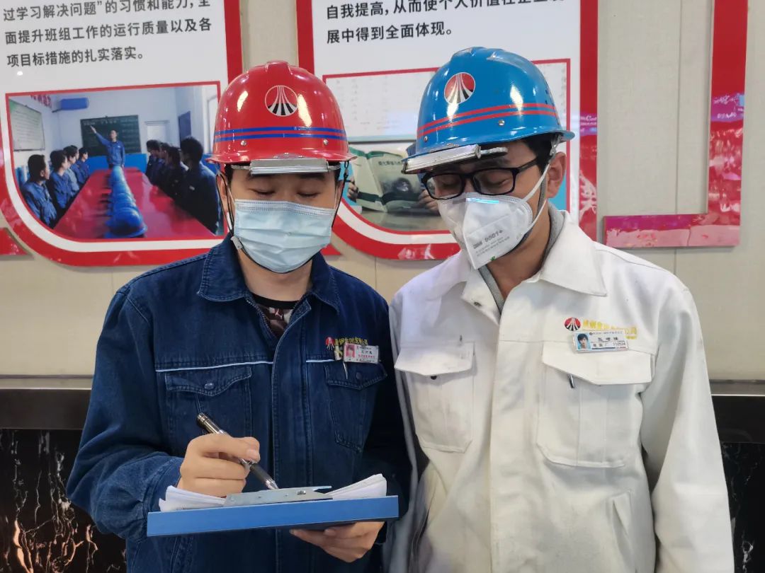 初春 龍鋼公司煉鋼廠扭虧為盈激戰正酣 初春 龍鋼公司煉鋼廠扭虧為盈激戰正酣