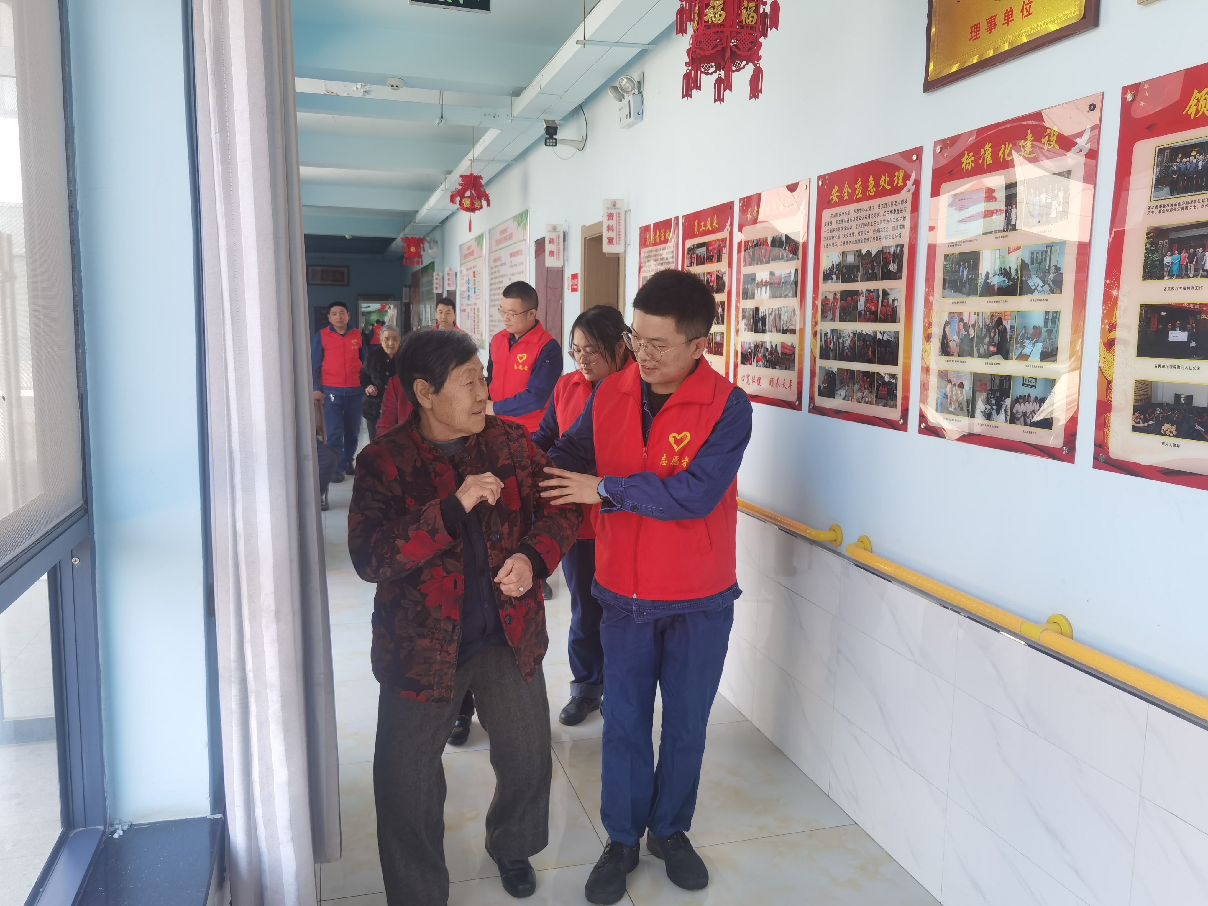 �䓼��F(tu��n)��䓹�˾܈䓏S(ch��ng)����־Ը�߷���(w��)�(du��)�s�@2022���n���ЌW(xu��)���h־Ը����(w��) �����־Ը����(w��)�M����