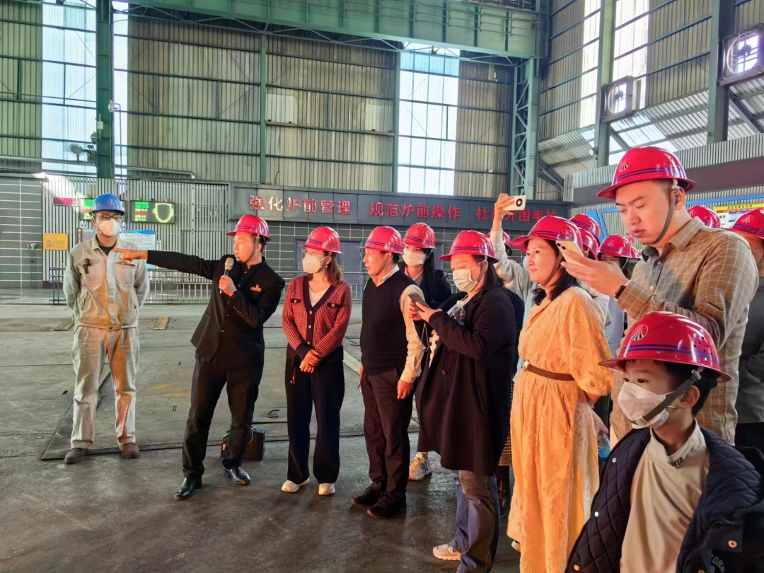 禹龍科技服務(wù)公司:煉鋼亦煉人,游學(xué)在路上 禹龍科技服務(wù)公司:煉鋼亦煉人,游學(xué)在路上