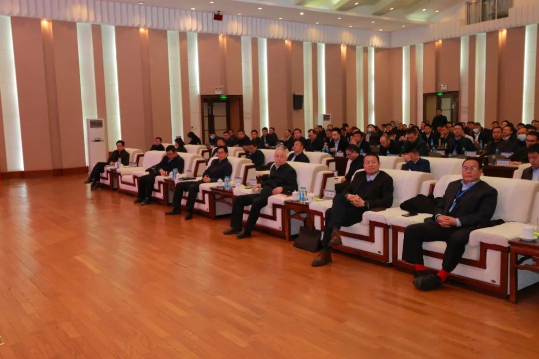 ����ڵ��ߌ�ꃕx�ʴ��������£��������߷�Փ�����h��ָ����������׃�����������ݡ���������������lչؕ�I���µĸ���������