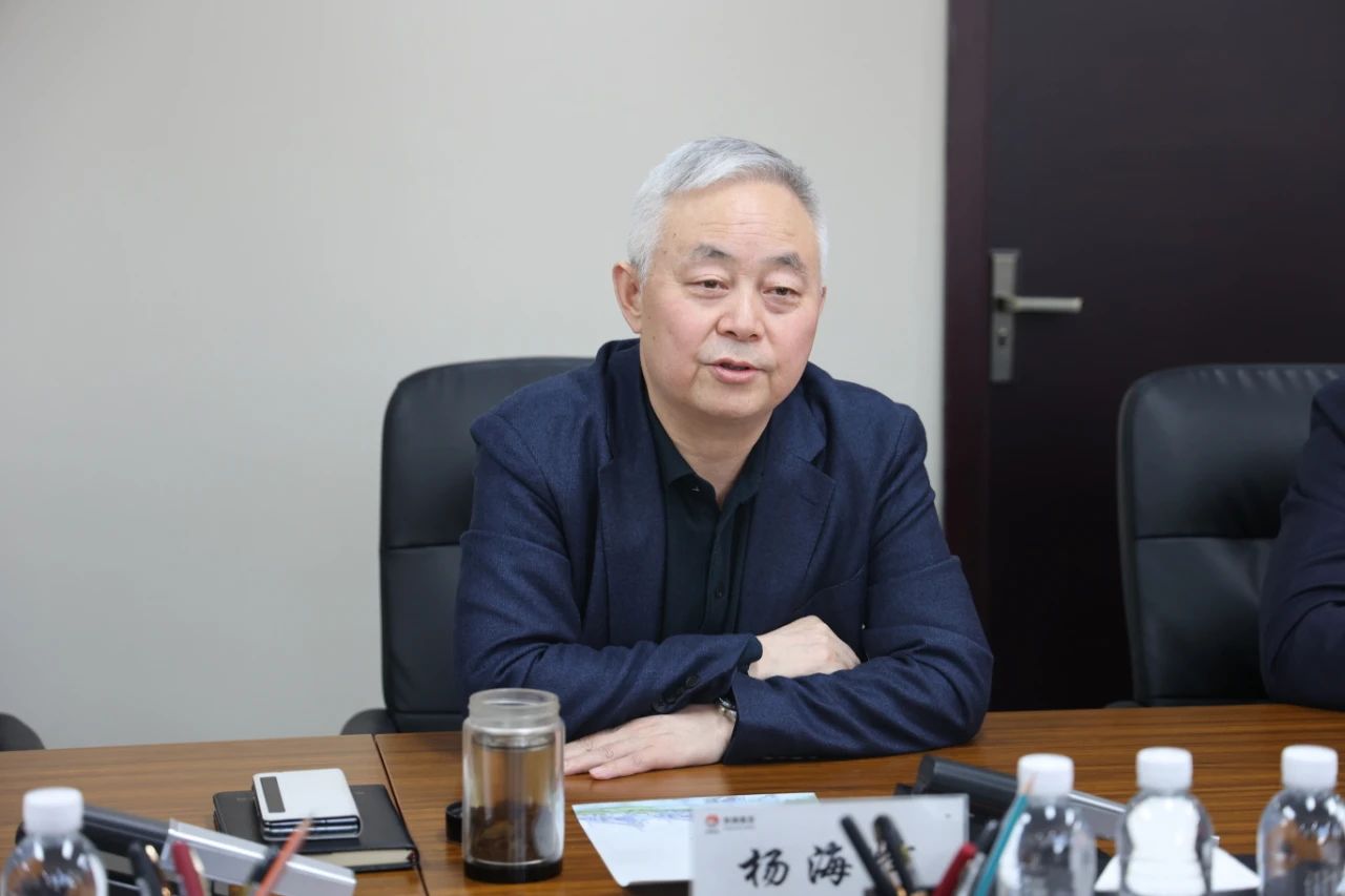 μ����ί��ί�������L�R����һ�е��䓼��F��Մ����