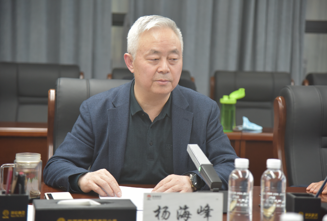 �䓼��F���_�����F�������M��