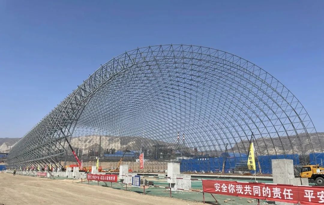 春潮涌動 龍鋼公司重大項目建設(shè)忙 春潮涌動 龍鋼公司重大項目建設(shè)忙