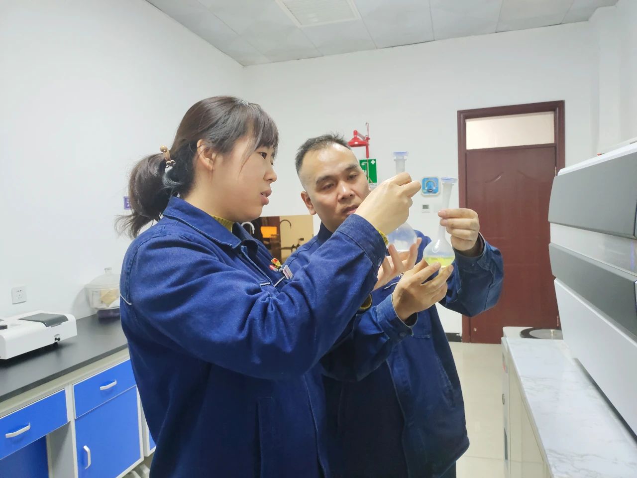 愿以一生許質(zhì)檢 十里鋼城綻芳華 愿以一生許質(zhì)檢 十里鋼城綻芳華