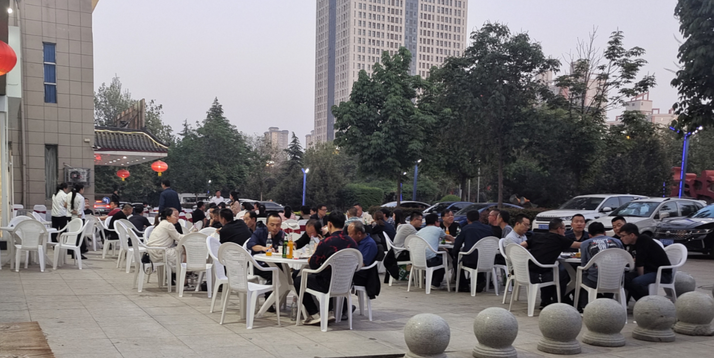 巧謀“拓展局” 下活“增效棋” 巧謀“拓展局” 下活“增效棋”