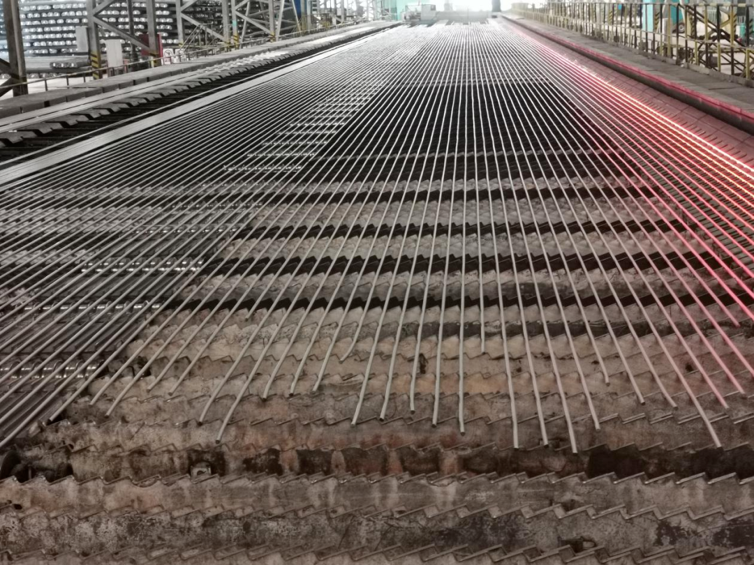 創(chuàng)新研究院與漢鋼公司聯(lián)合成功軋制Φ45規(guī)格45#圓鋼 創(chuàng)新研究院與漢鋼公司聯(lián)合成功軋制Φ45規(guī)格45#圓鋼