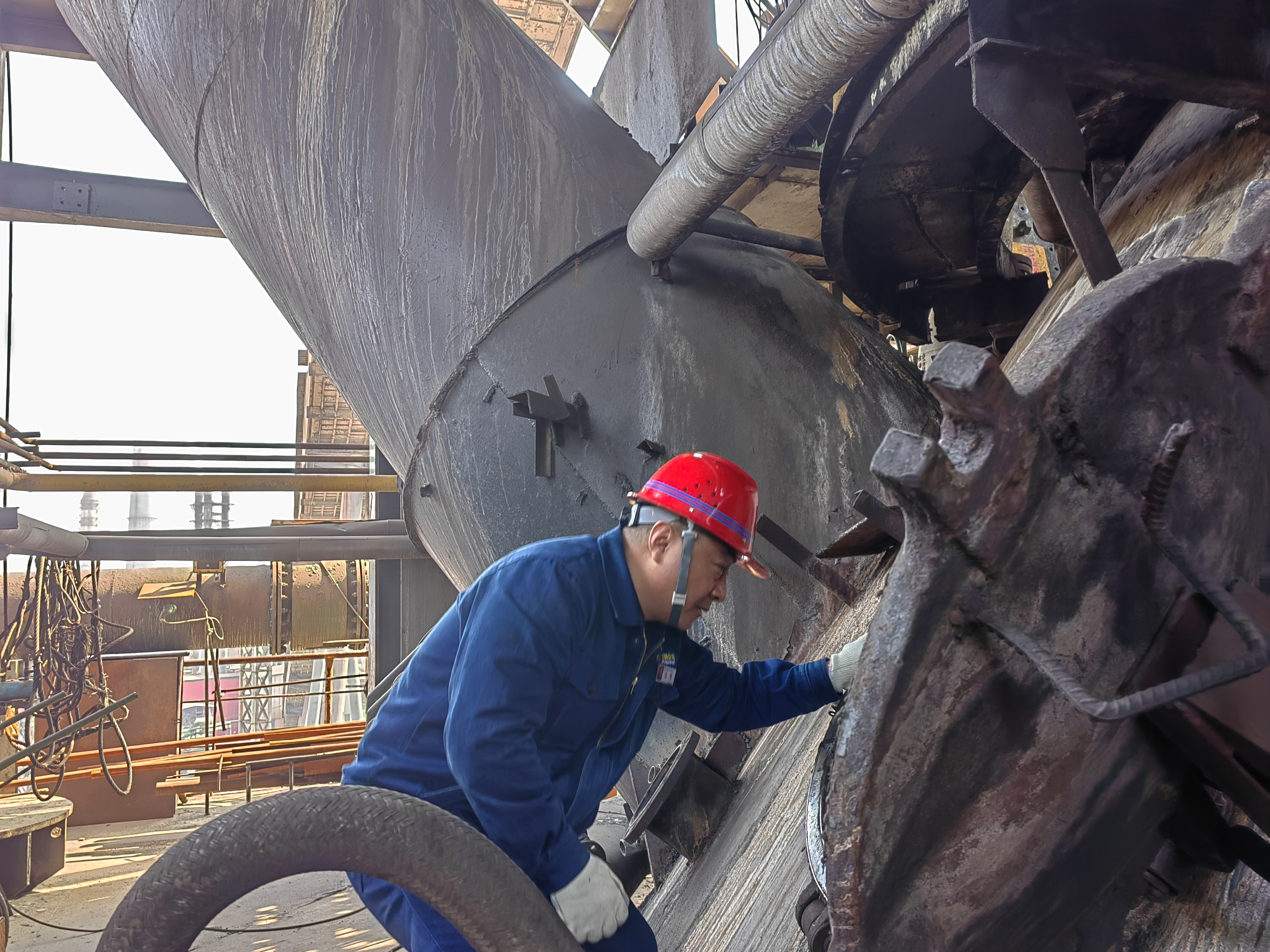 龍鋼公司4月份多項經濟指標創今年以來最好水平 龍鋼公司4月份多項經濟指標創今年以來最好水平