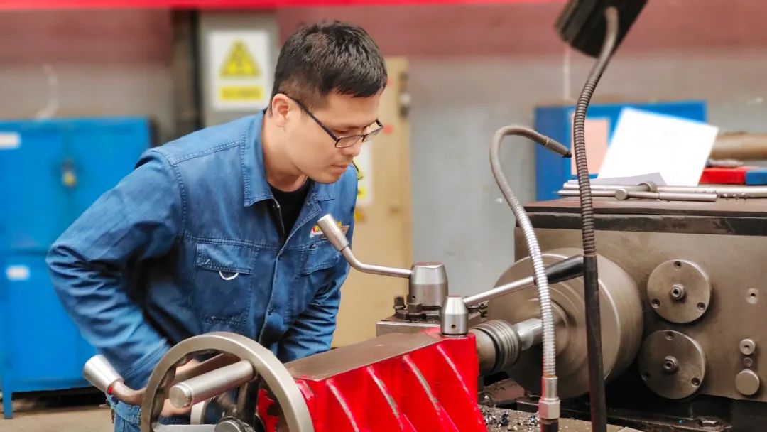 拼出精彩贏得主動 繪就極致能效同心圓 拼出精彩贏得主動 繪就極致能效同心圓