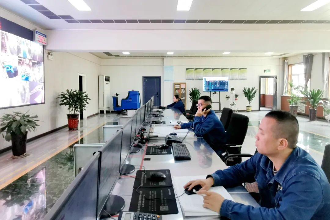 抓牢“三精”管理 助推“經濟冶煉” 抓牢“三精”管理 助推“經濟冶煉”