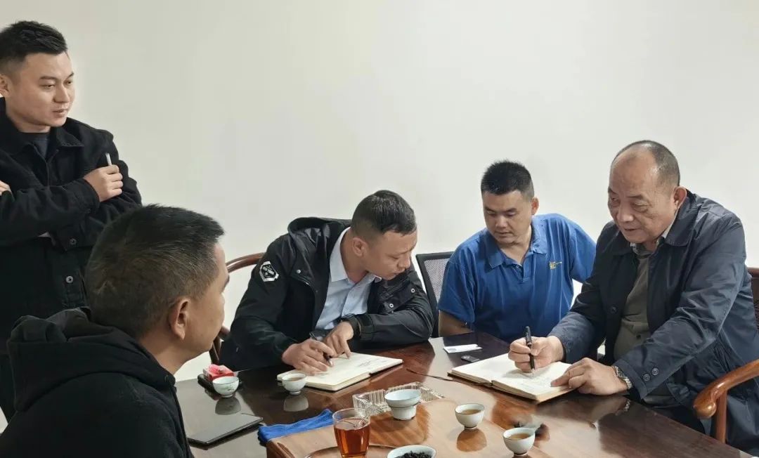 �����о�Ժ�hί�������M���}���� ���Є����L���lչ֮·��