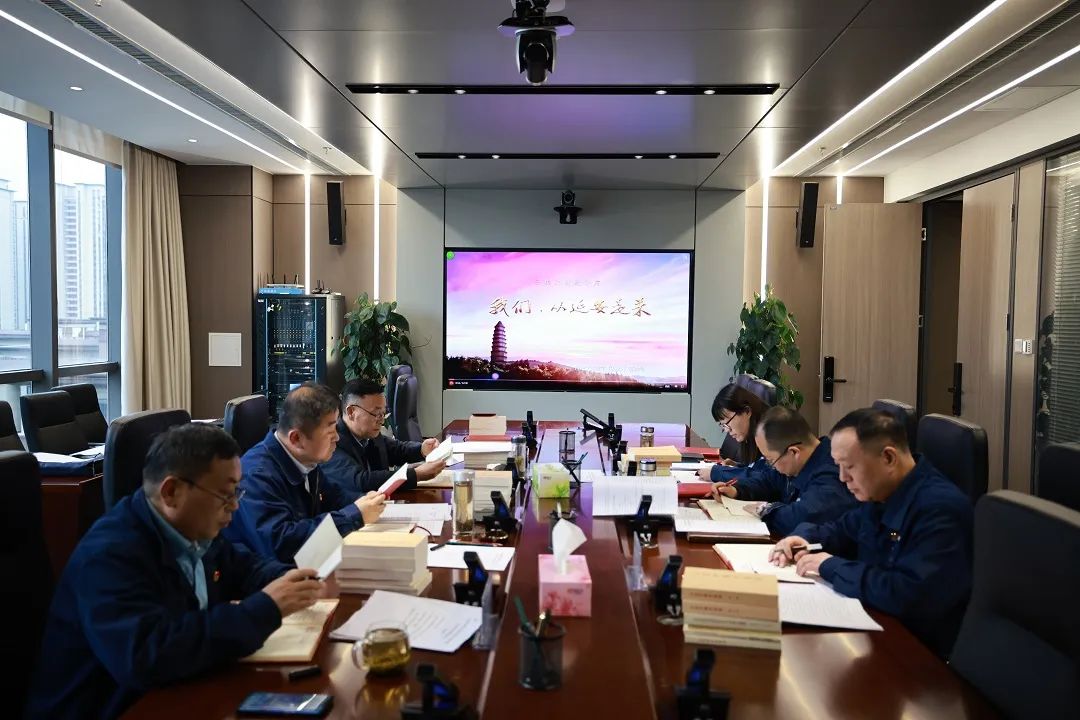 �����о�Ժ�hί�������M���}���� ���Є����L���lչ֮·��