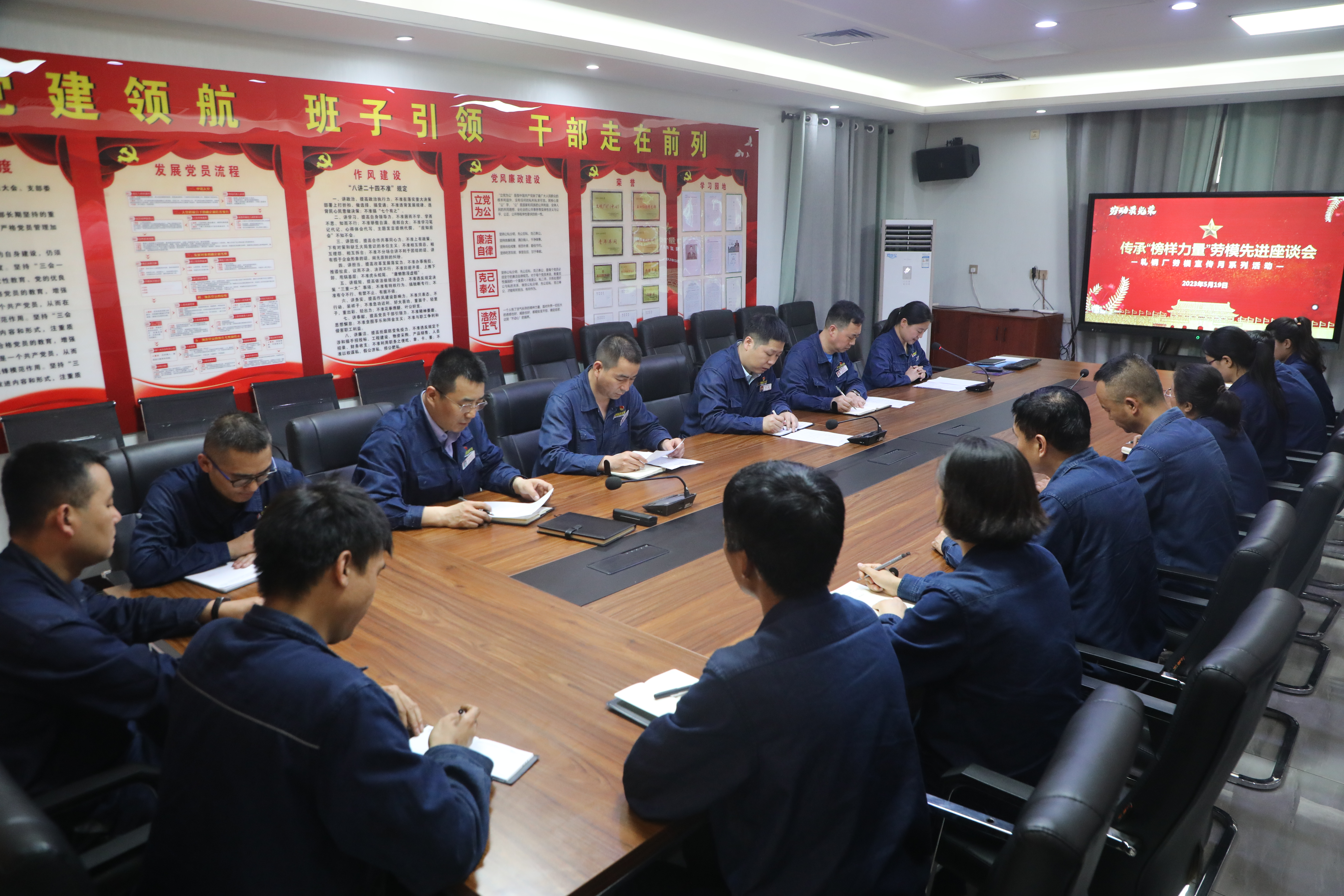 ������䓹�˾܈䓏S�Ä�ģ�����cȼ�ڄӟ���