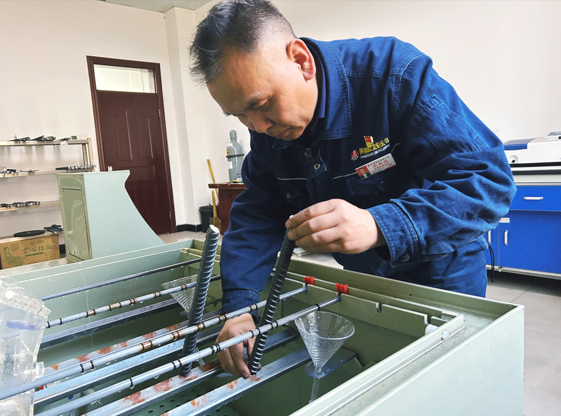 快來看龍鋼,這是一片創新熱土! 快來看龍鋼,這是一片創新熱土!