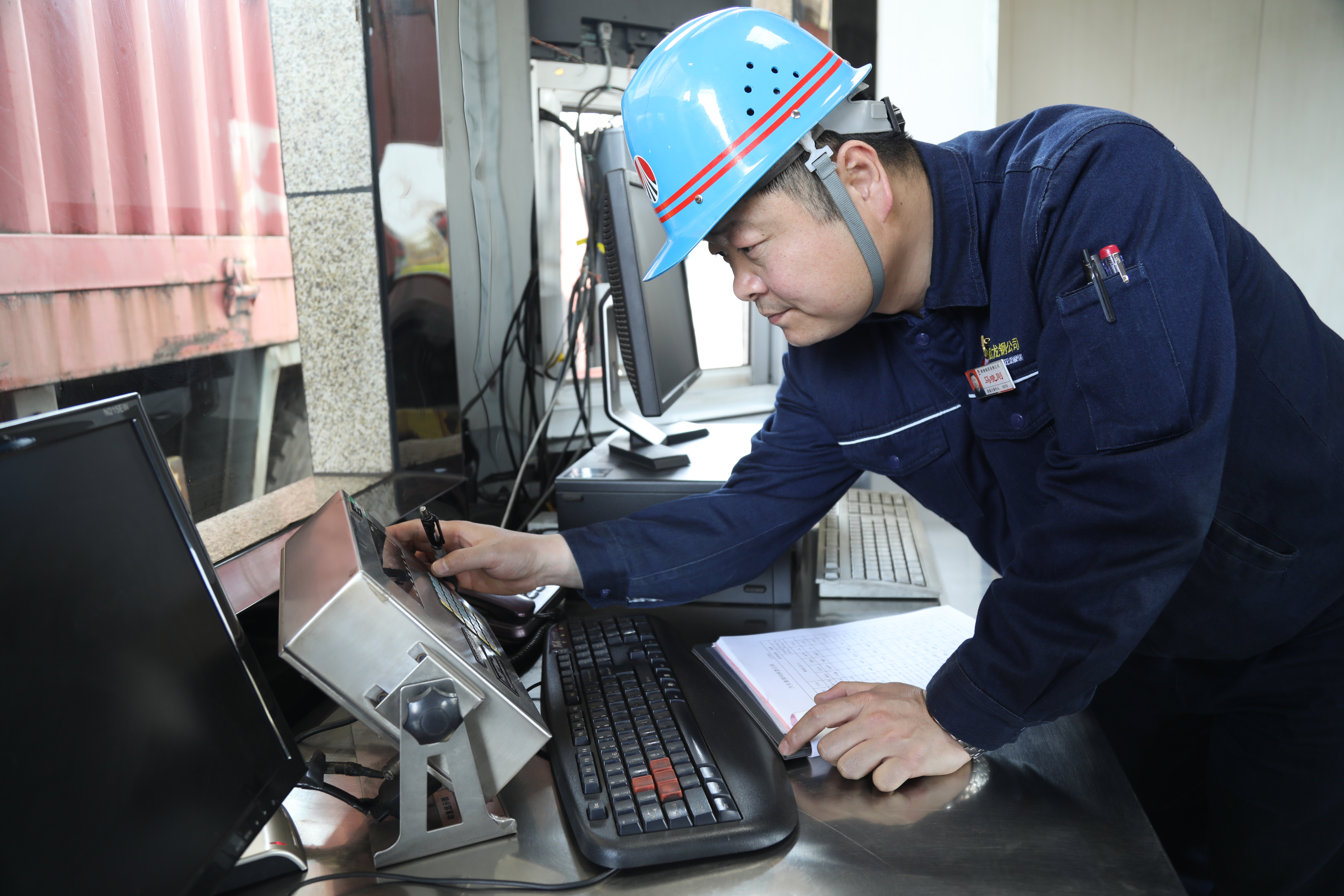 �۽����W���С� �������}���������ߌ�