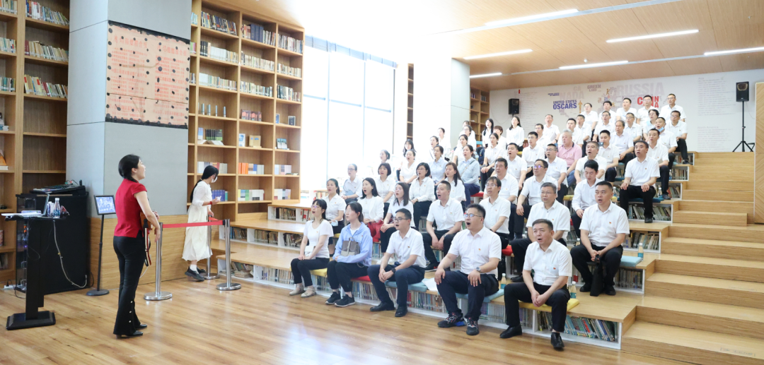 �䓼��F����Ӱ�S�_չӭ����һ���ߡ��ԌW�T�ꡢ�ԌW���ǡ��ԌW���L���ԌW�ٸɡ����}�h�ջ��