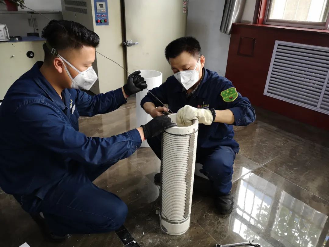 我給設(shè)備當(dāng)“醫(yī)生” 我給設(shè)備當(dāng)“醫(yī)生”