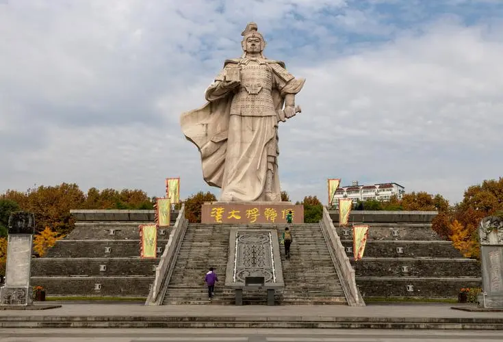 �����еĝh��