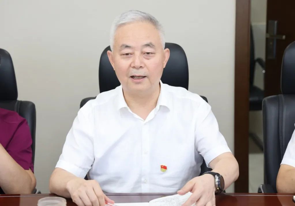 冶金工業(yè)規(guī)劃研究院范鐵軍一行來訪陜鋼集團(tuán) 冶金工業(yè)規(guī)劃研究院范鐵軍一行來訪陜鋼集團(tuán)