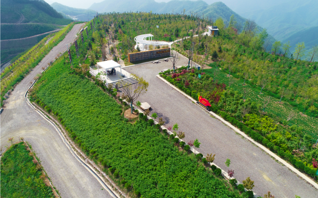 �䓼��F�W��؞������ƽ�r���Ї���ɫ������x˼�� �ӿ콨�O�F�����a�I�wϵϵ�Ј���ڣ��ԾG�顰�P��  �L�;Gɫ�Vɽ���O���{�D