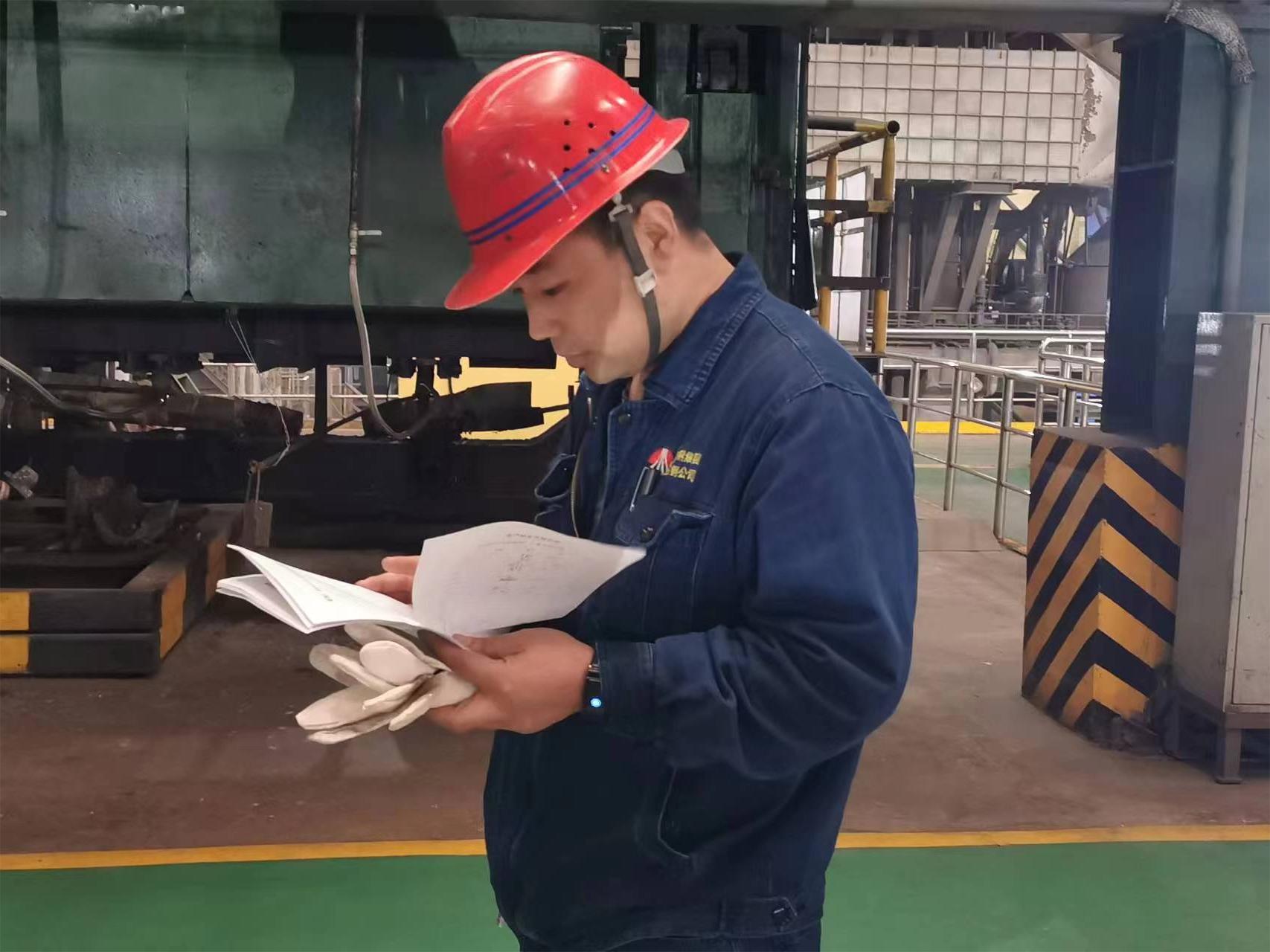 瞧,這有一群“可愛(ài)”的人 瞧,這有一群“可愛(ài)”的人