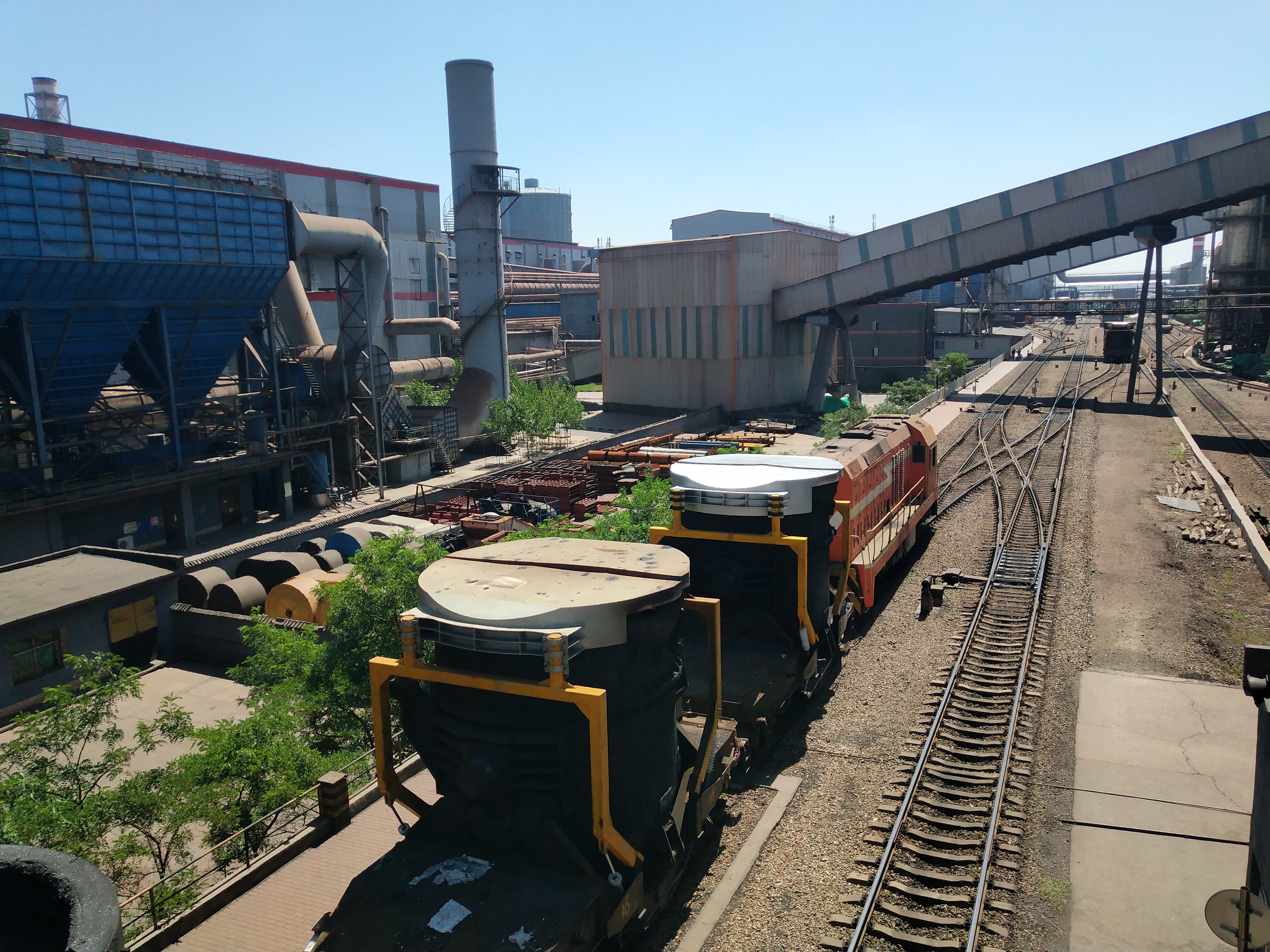 龍鋼公司實現(xiàn)鐵水平均溫降“破百”任務 龍鋼公司實現(xiàn)鐵水平均溫降“破百”任務