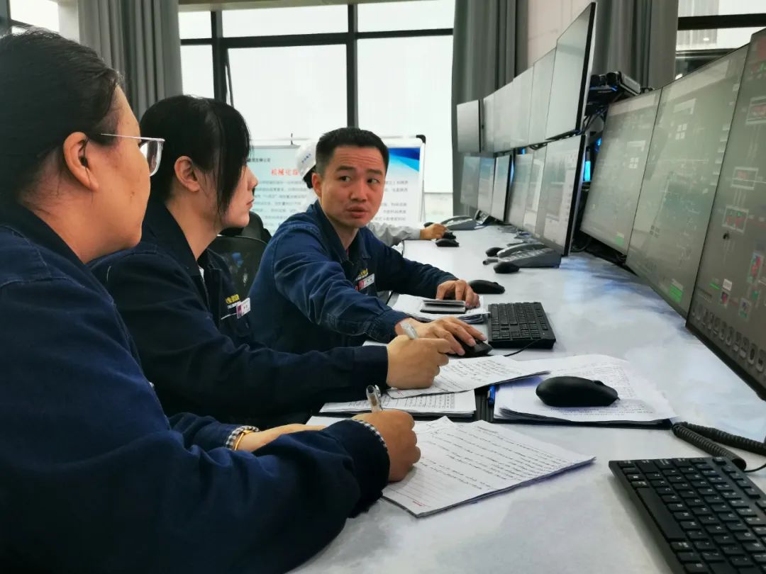 在項目建設中彰顯青年風采 在項目建設中彰顯青年風采