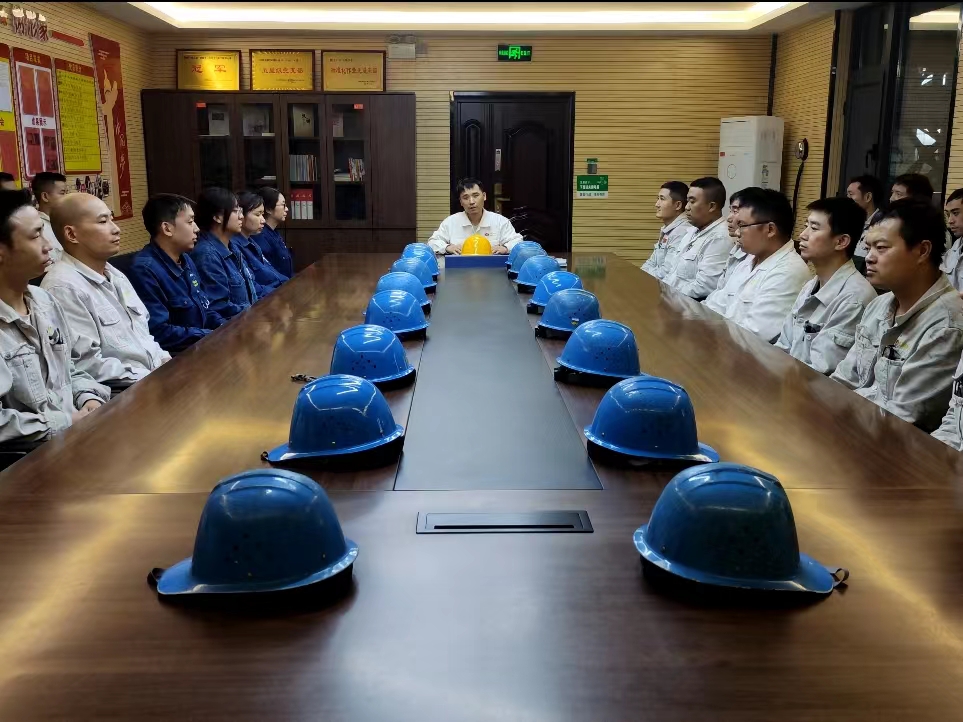 安全生產,他們有模有“young”——記2022 年度全國鋼鐵行業“青安杯”競賽最佳青年安全監督崗煉鋼廠連鑄車間 安全生產,他們有模有“young”——記2022 年度全國鋼鐵行業“青安杯”競賽最佳青年安全監督崗煉鋼廠連鑄車間