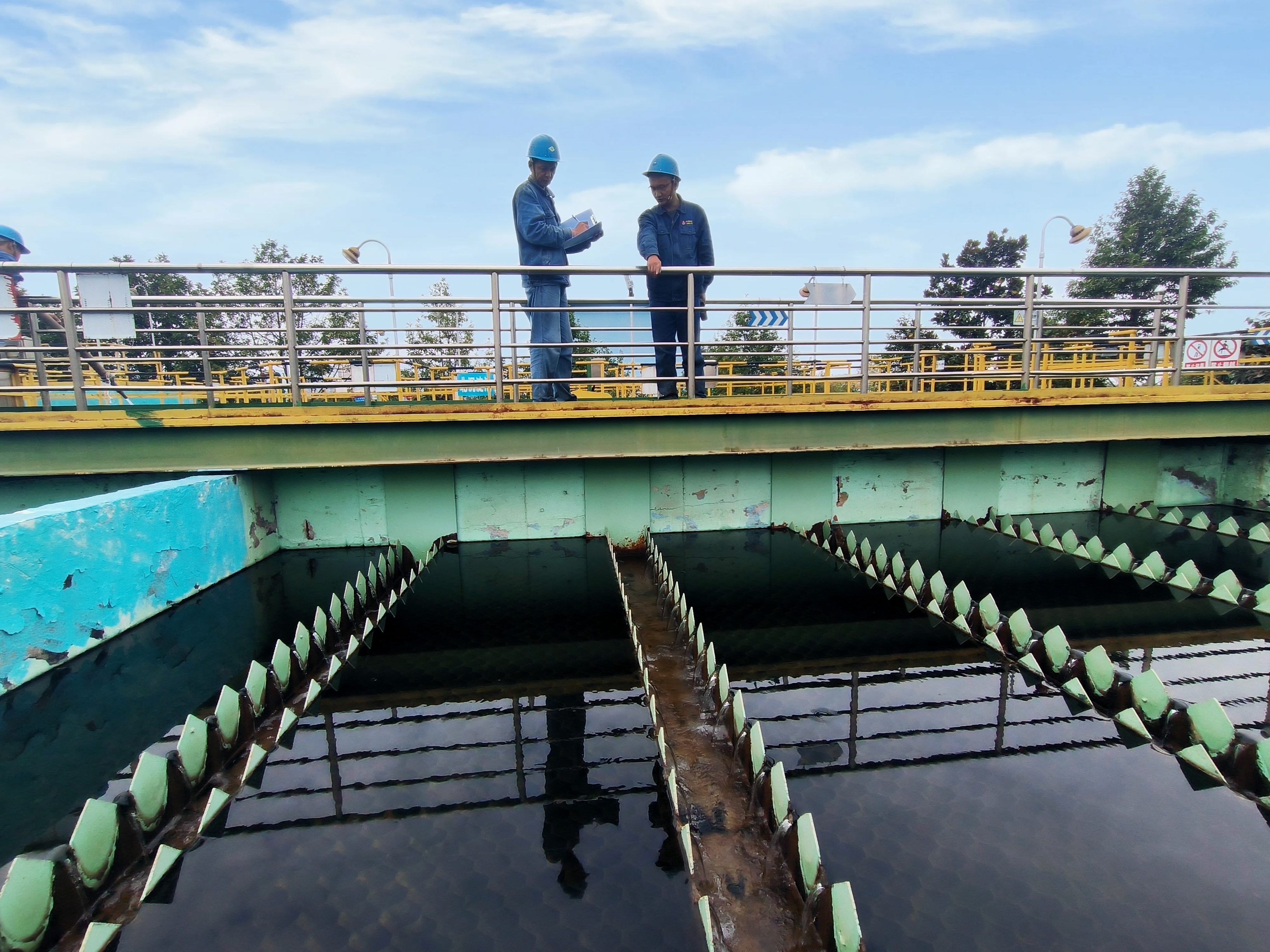 向“戰”而行 爭做水效“領跑者” 向“戰”而行 爭做水效“領跑者”
