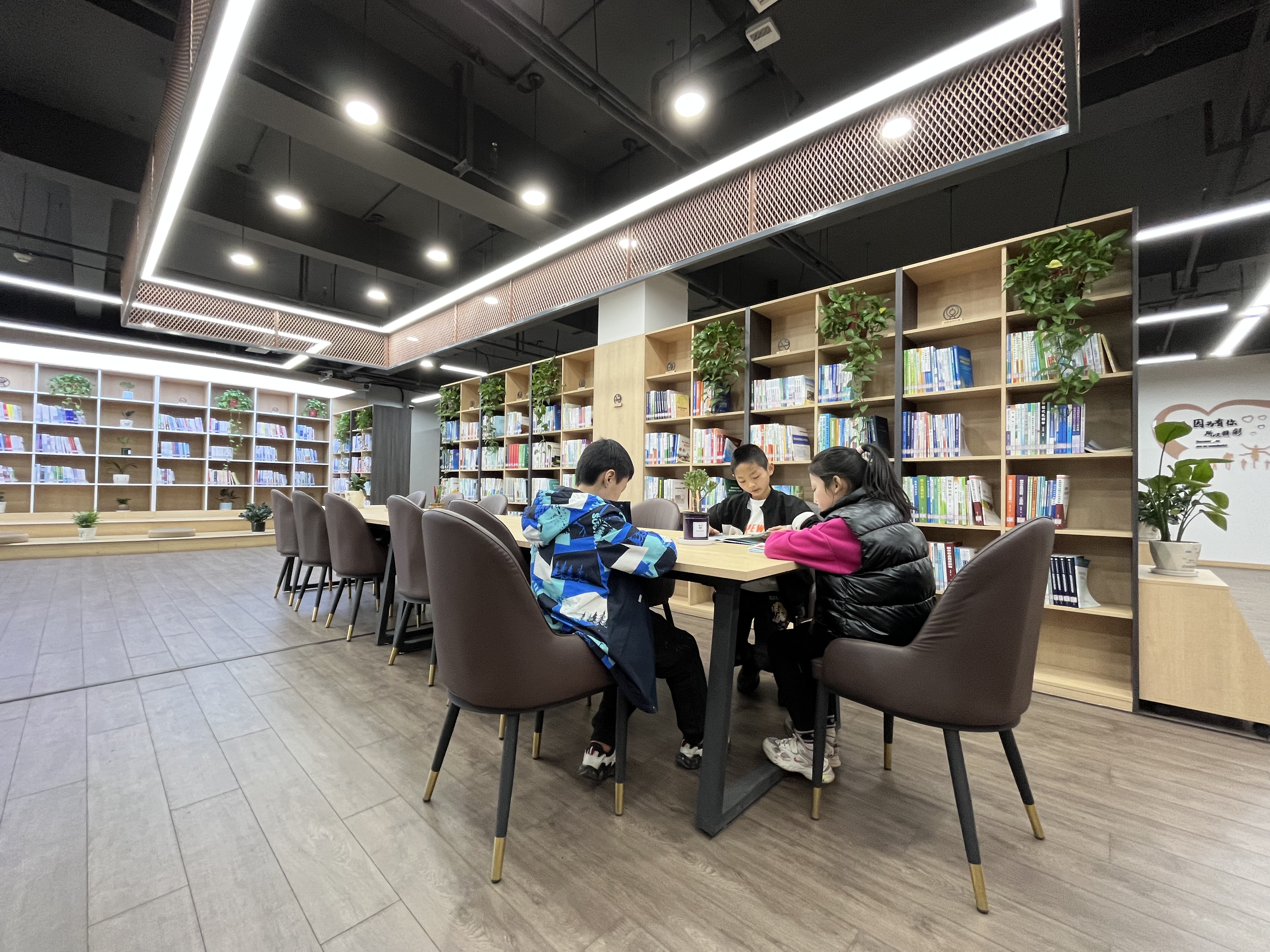 �頿����ů �������ͯ��