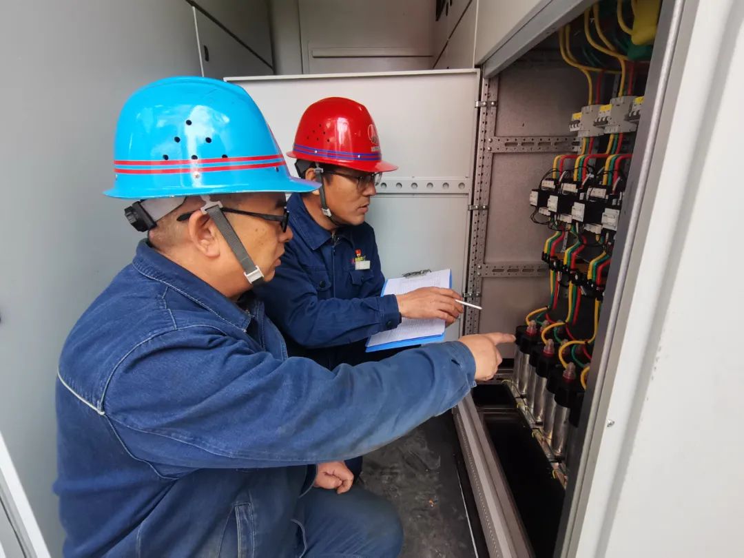 我為職工辦實(shí)事 民生工程無(wú)小事 我為職工辦實(shí)事 民生工程無(wú)小事