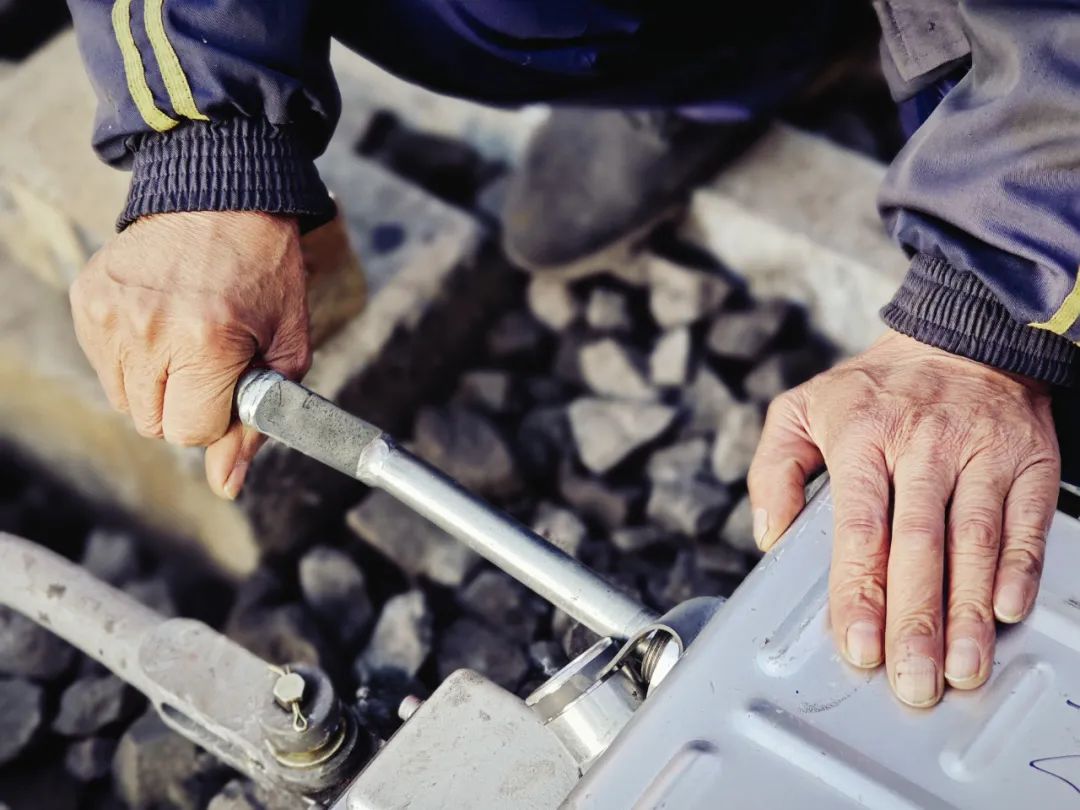 鋼鐵人的手 鋼鐵人的手