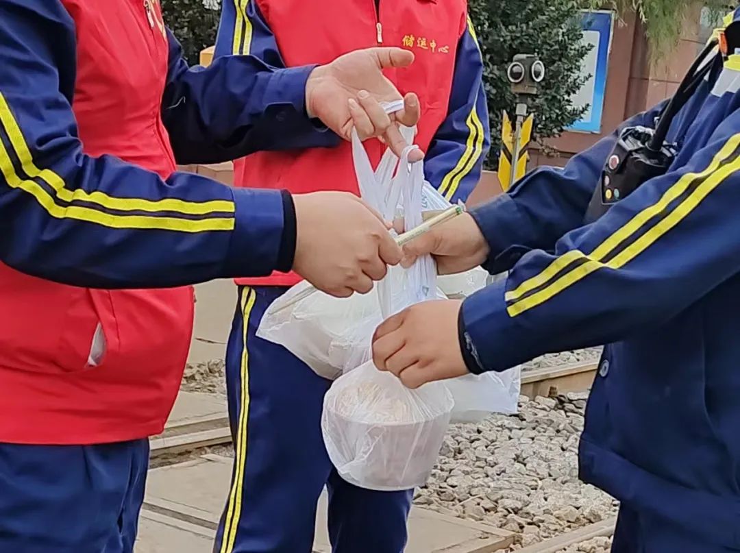 鋼鐵人的手 鋼鐵人的手