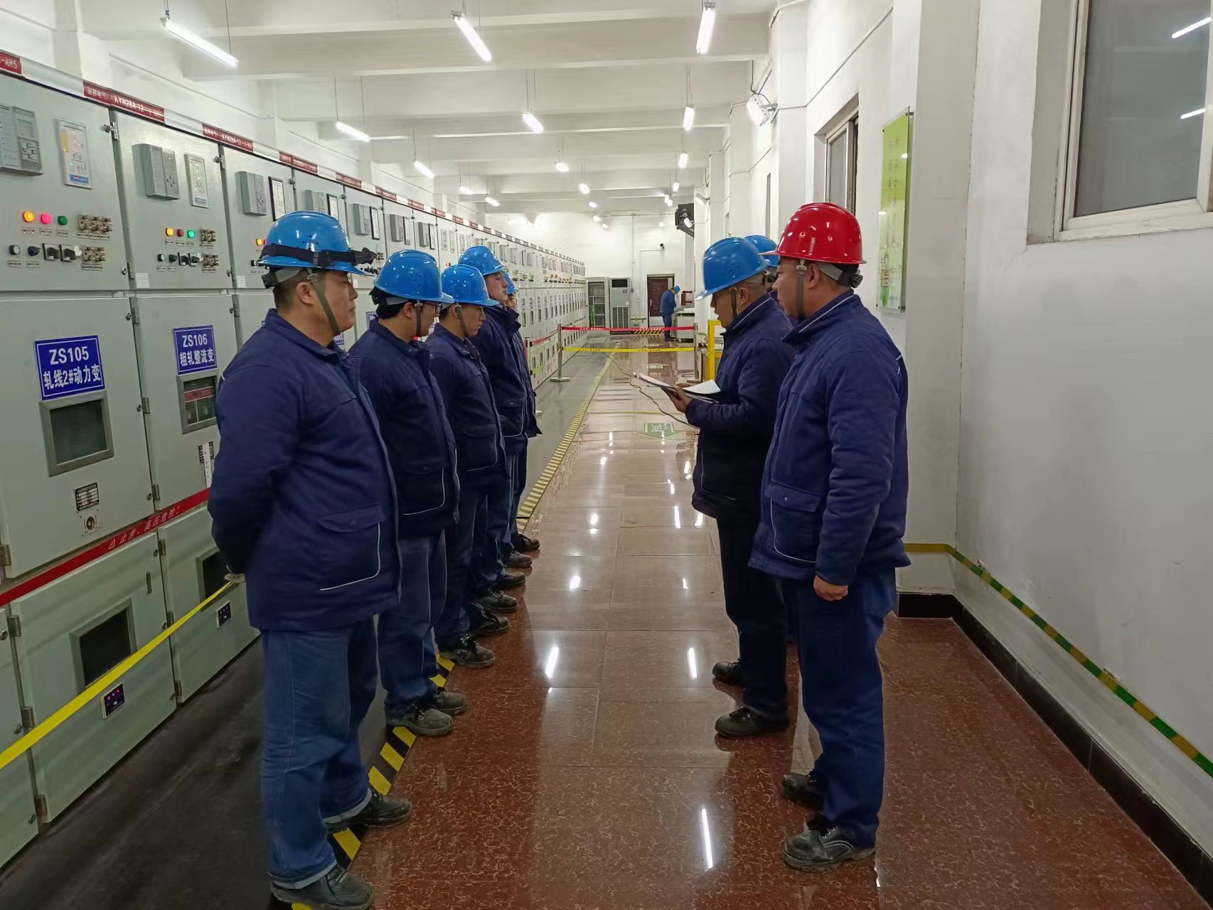 搭好“培養皿” 助力“人才林”茁壯成長 搭好“培養皿” 助力“人才林”茁壯成長