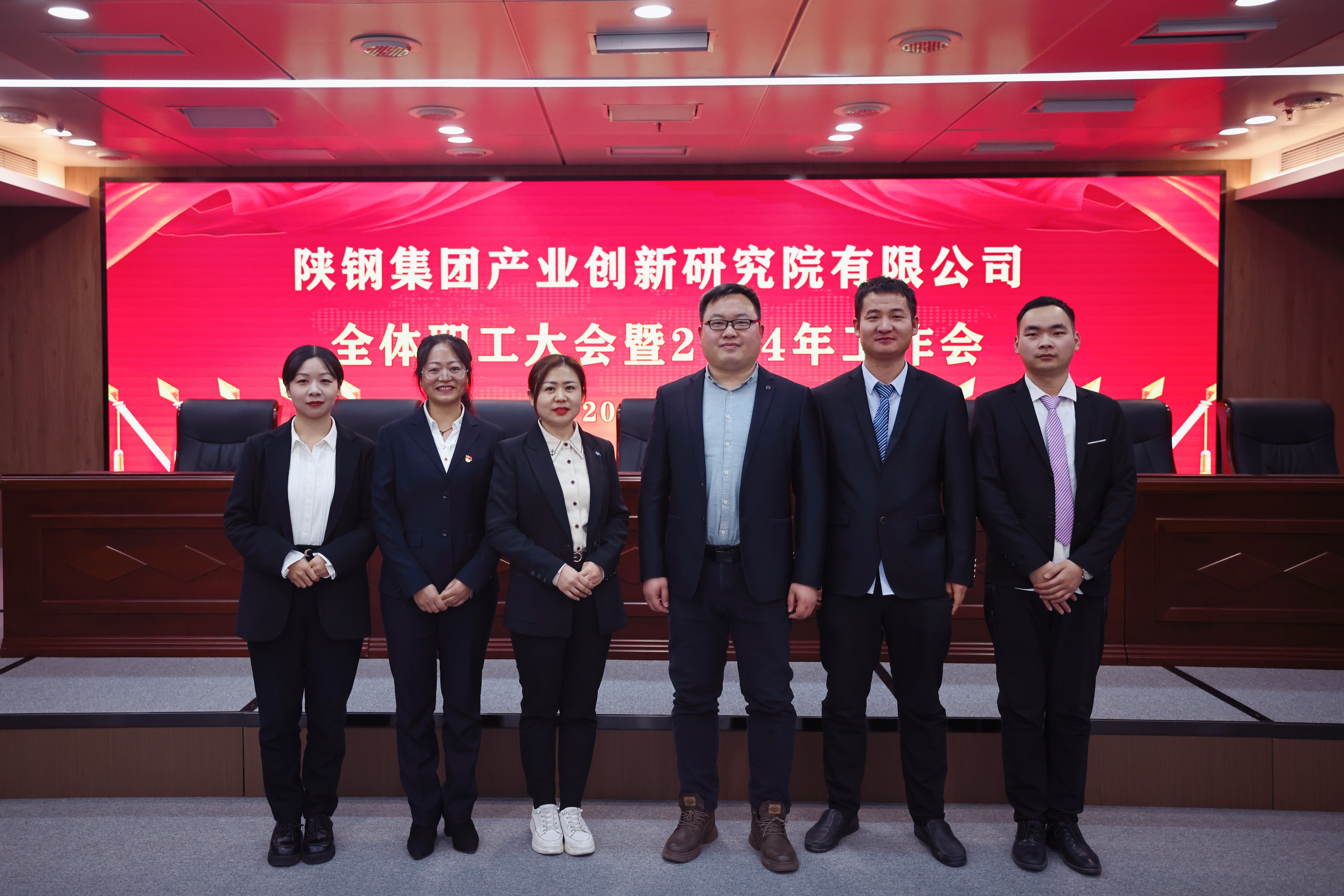 創(chuàng)新引領(lǐng) 突破界限 打造專業(yè)化研發(fā)管理小分隊 創(chuàng)新引領(lǐng) 突破界限 打造專業(yè)化研發(fā)管理小分隊