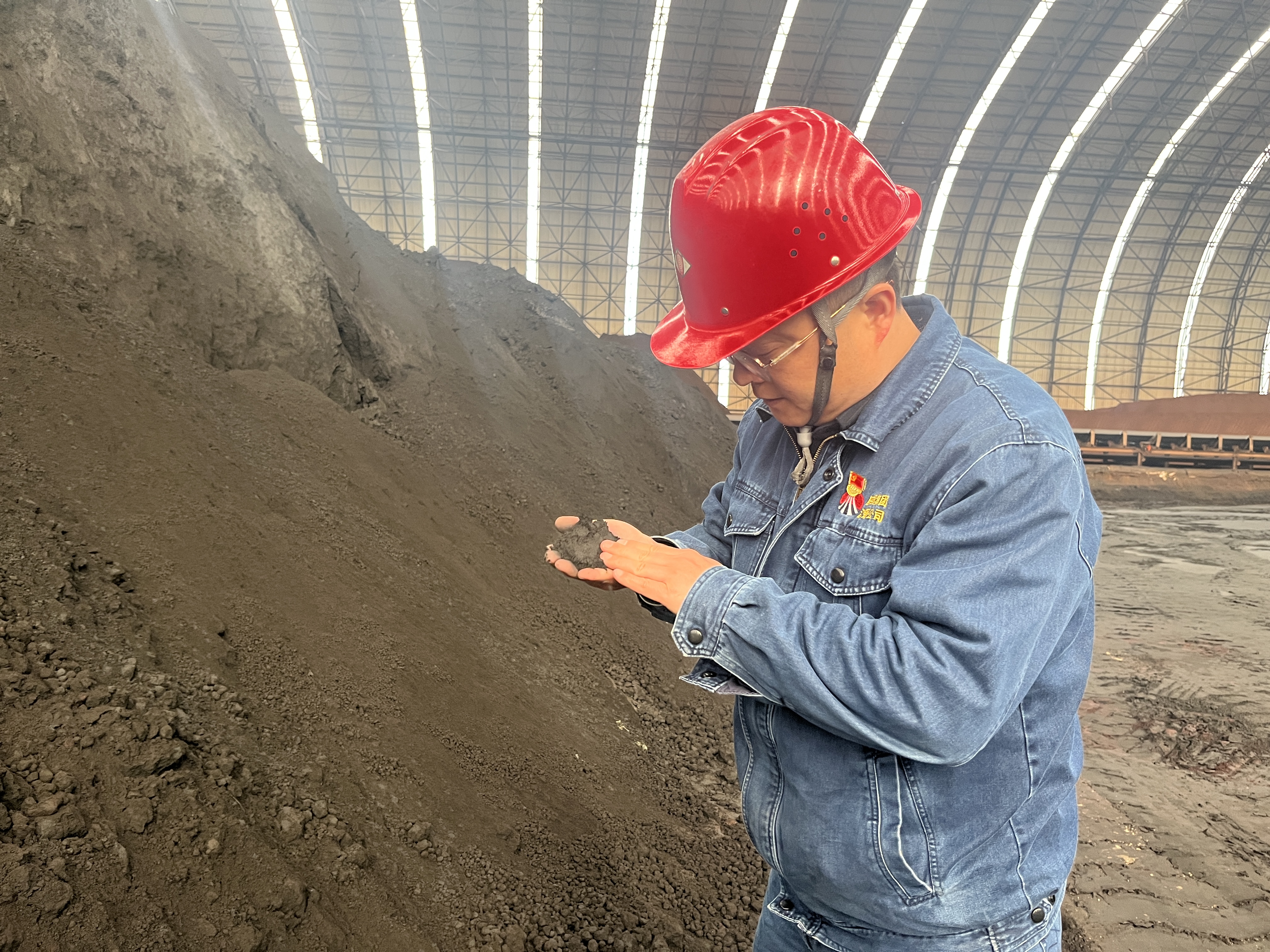 他,一路“走心”守“初心” 他,一路“走心”守“初心”