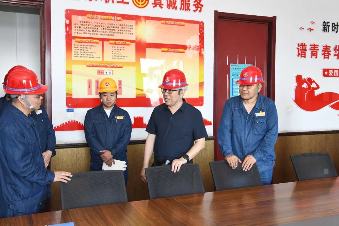 ��܊��(qi��ng)����䓹�˾�M(j��n)�а�ȫ��