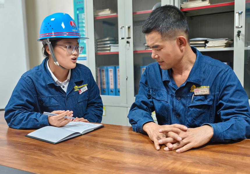 問與訴 擦亮基層監督“探頭” 問與訴 擦亮基層監督“探頭”