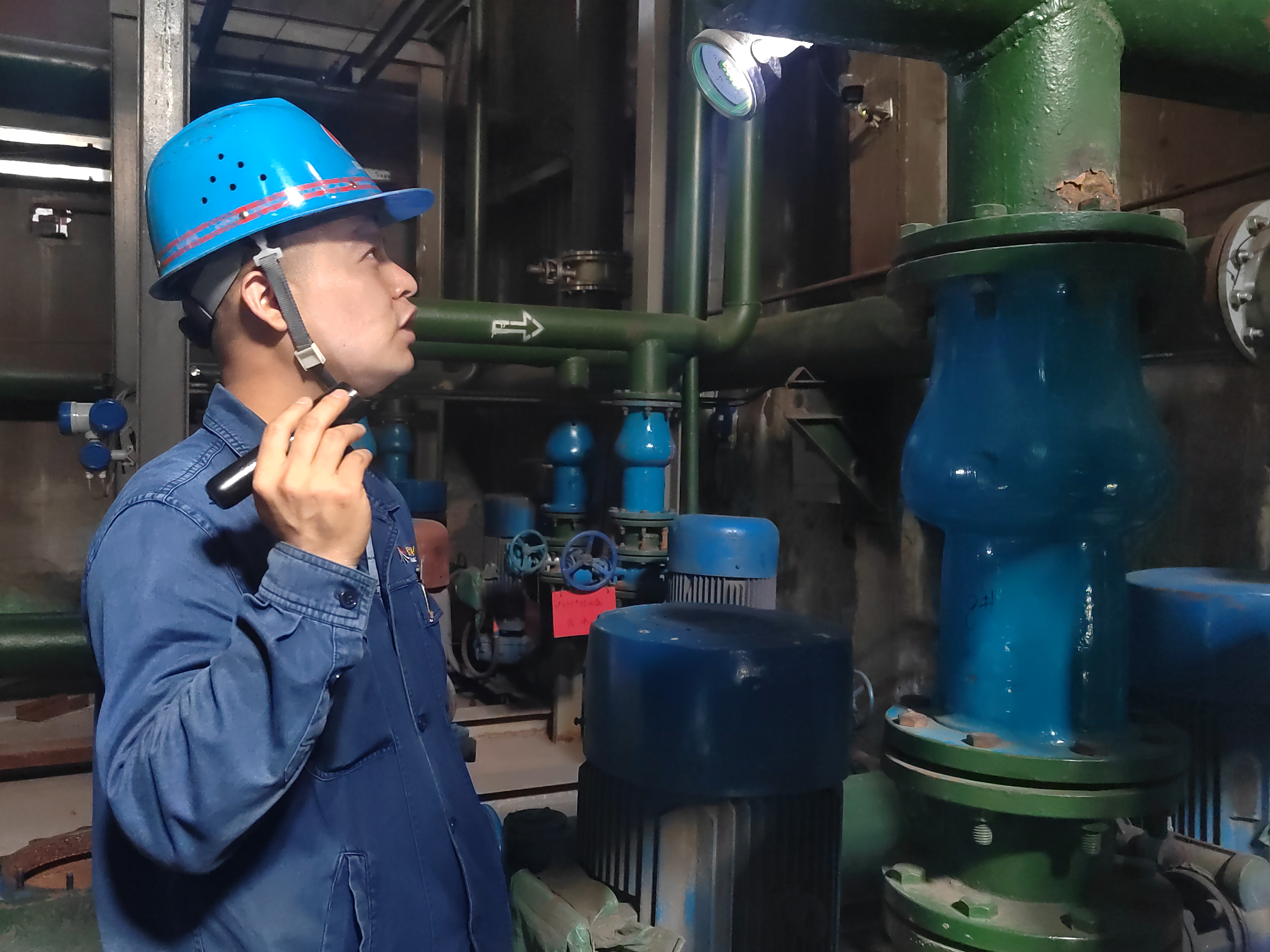 多輪驅(qū)動 跑出治虧創(chuàng)效“加速度” 多輪驅(qū)動 跑出治虧創(chuàng)效“加速度”