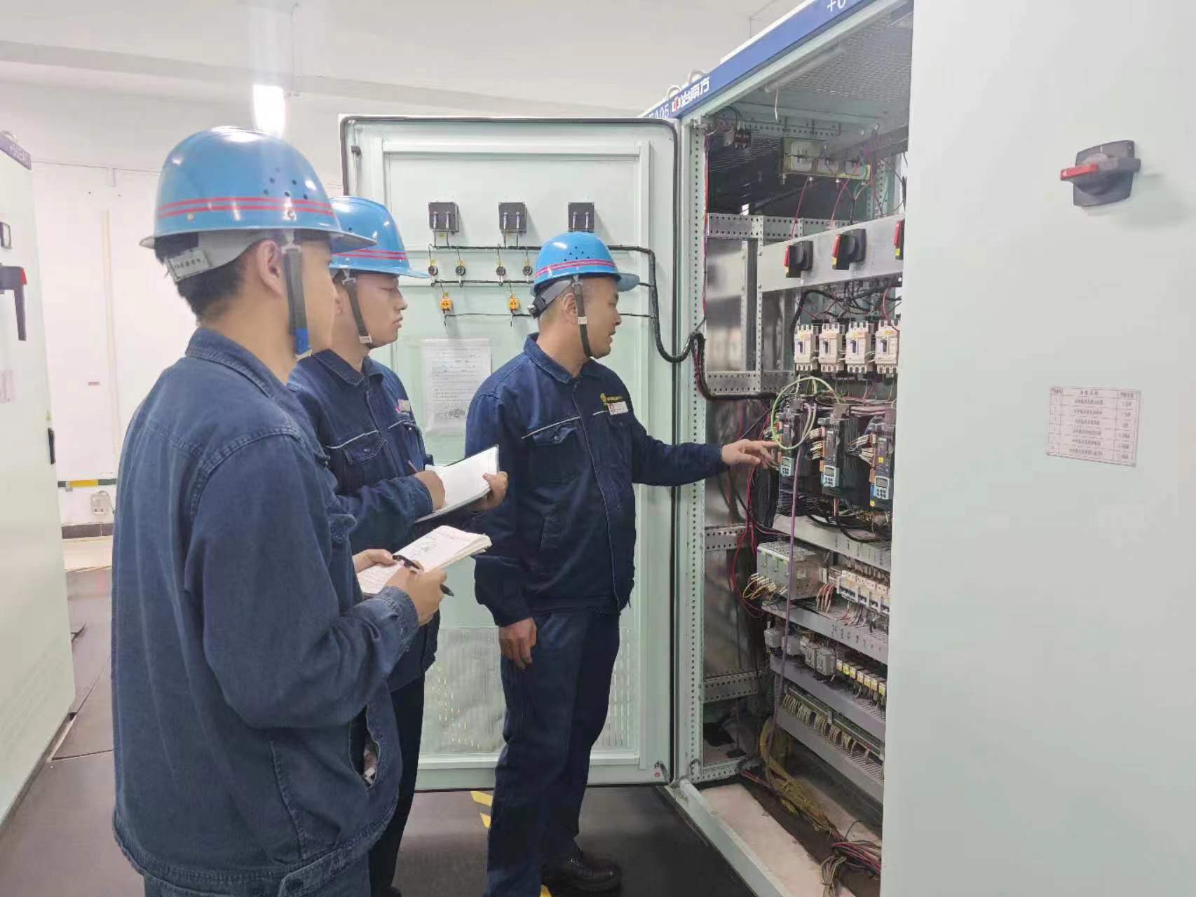 ƴ����������Mϣ������ �^�����ഺ̎̎�����A������ӛ��ȫ����F�ИI���g���֡����A