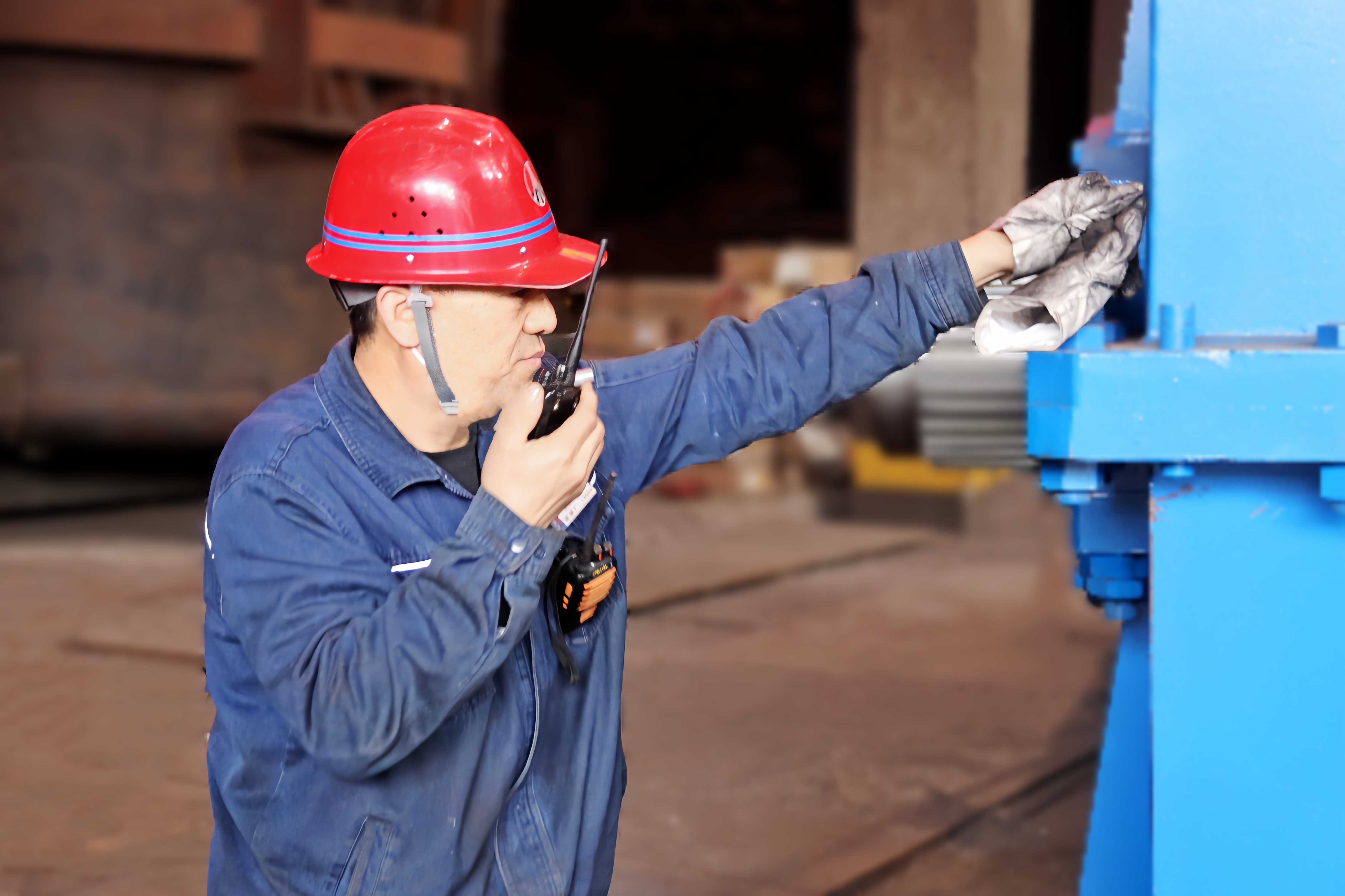 快抬頭!看百米鋼絲繩邂逅“新動力” 快抬頭!看百米鋼絲繩邂逅“新動力”