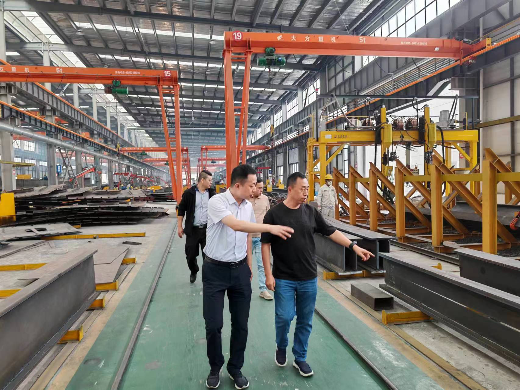 龍鋼公司:努力探尋企業(yè)高質(zhì)量發(fā)展最優(yōu)解 龍鋼公司:努力探尋企業(yè)高質(zhì)量發(fā)展最優(yōu)解