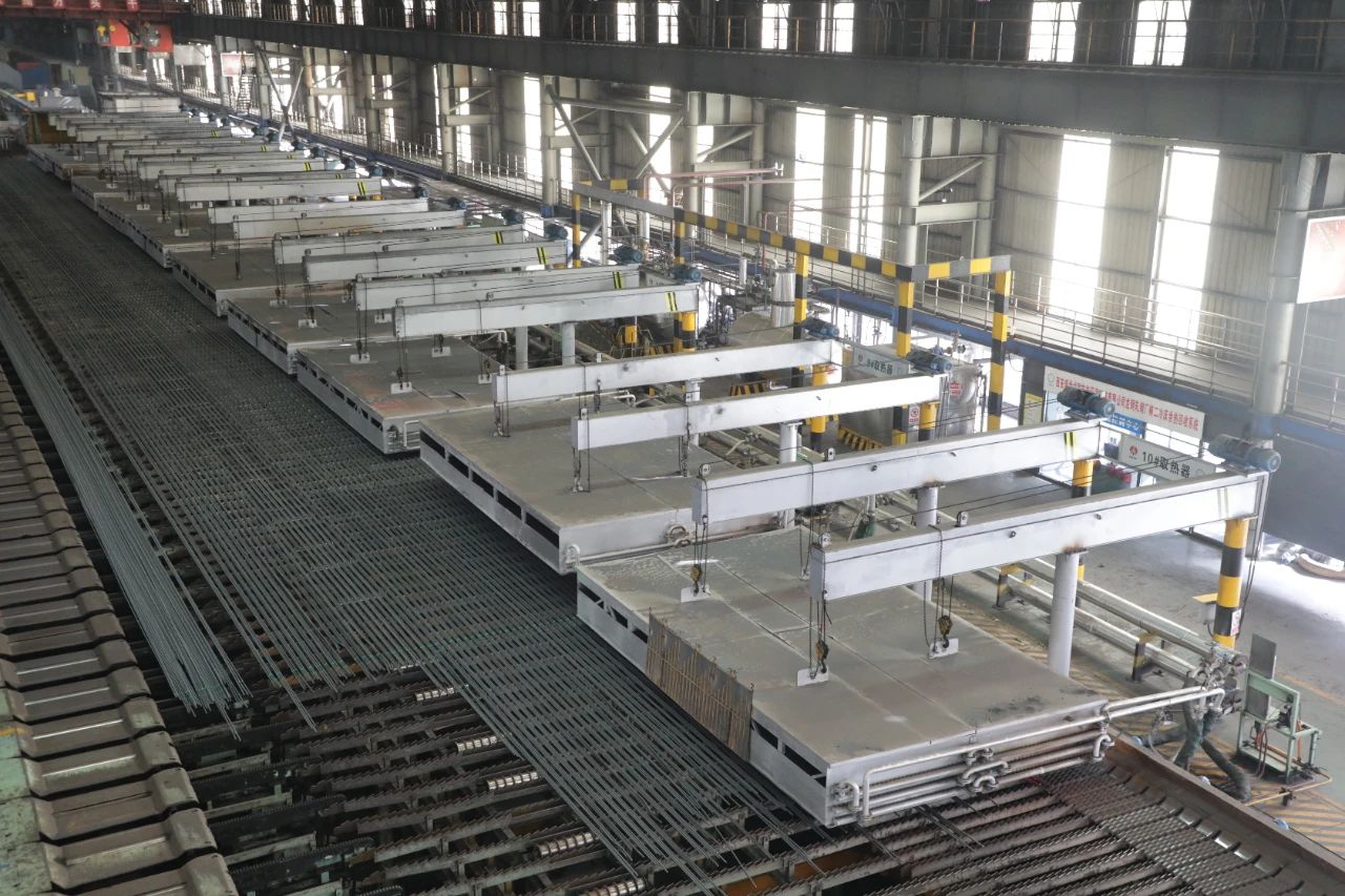 ��G���У��Զ������߾Gɫ��̼֮·